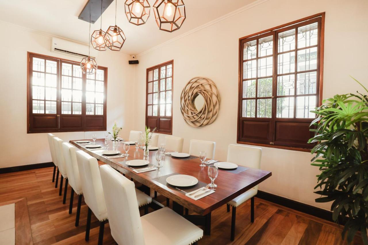 The Bourke Hotel 达沃 外观 照片