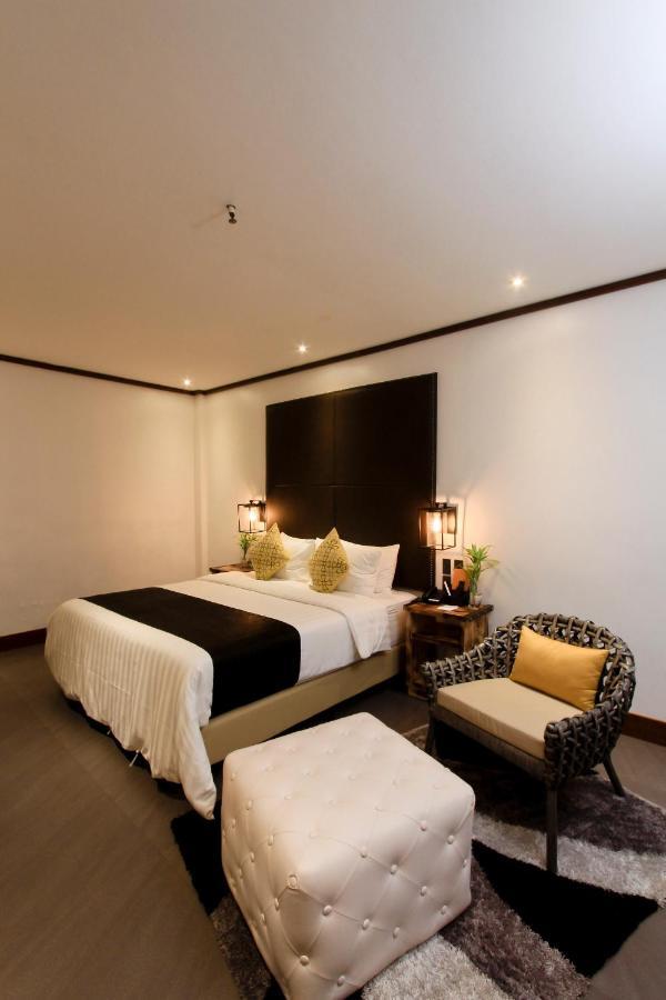 The Bourke Hotel 达沃 外观 照片